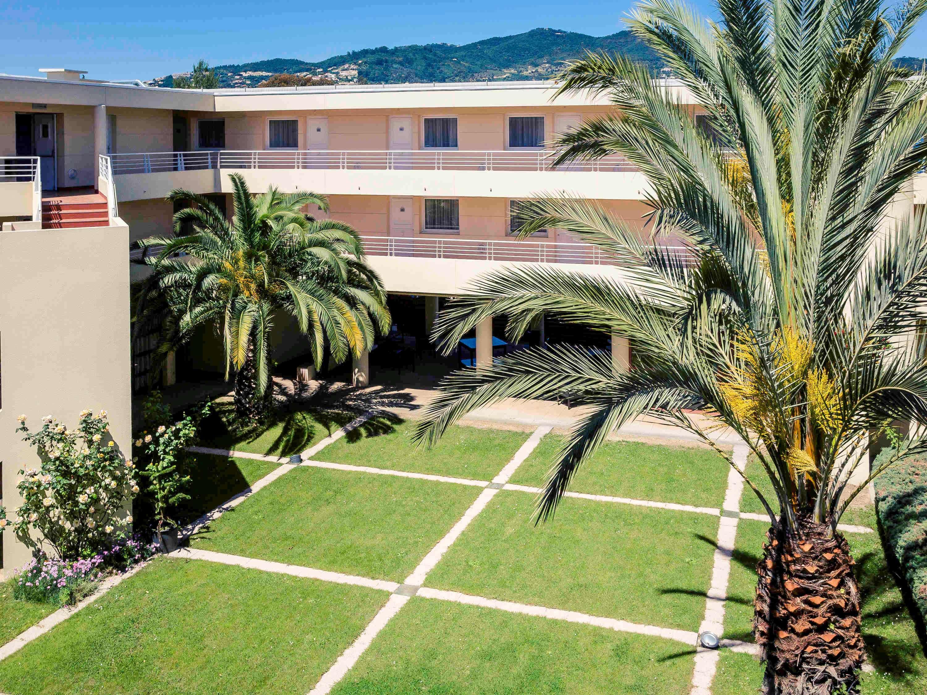 Mercure Cannes Mandelieu Mandelieu-la-Napoule Exterior foto